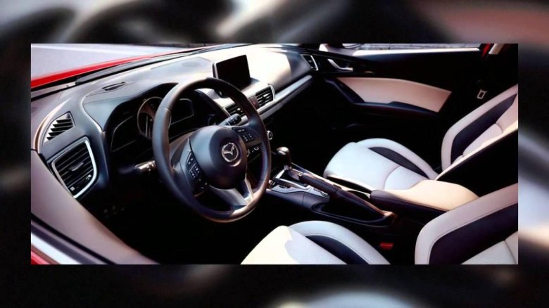 Мазда 3 БМ седан салон