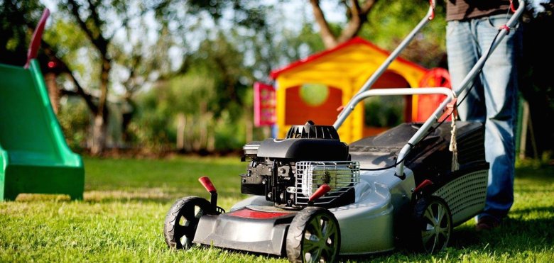 Лучшая газонокосилка электрическая