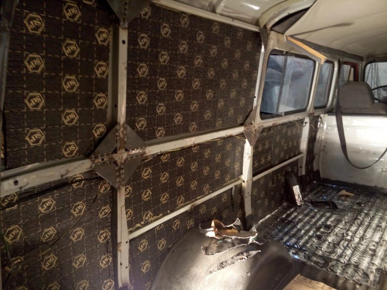 УАЗ 2206 шумоизоляция