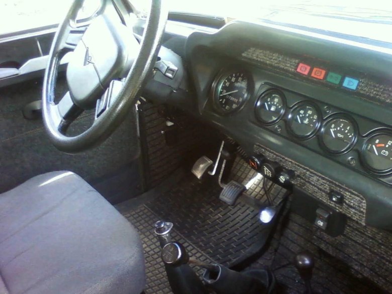 УАЗ 3151 салон