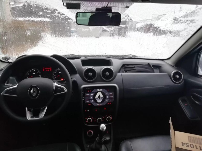 Renault Duster 2022 салон