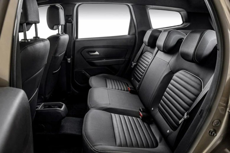 Renault Duster 2021 салон