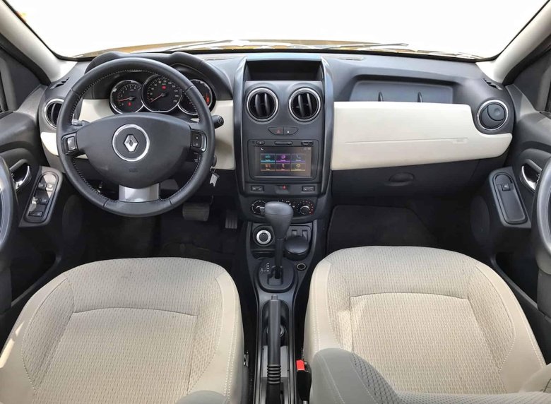 Renault Duster салон