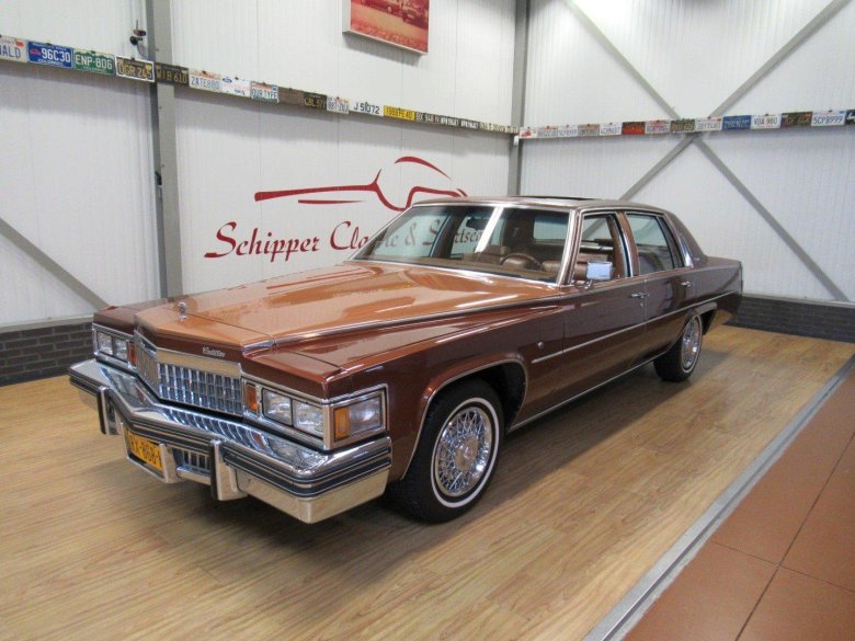 Кадиллак седан Девиль 1978