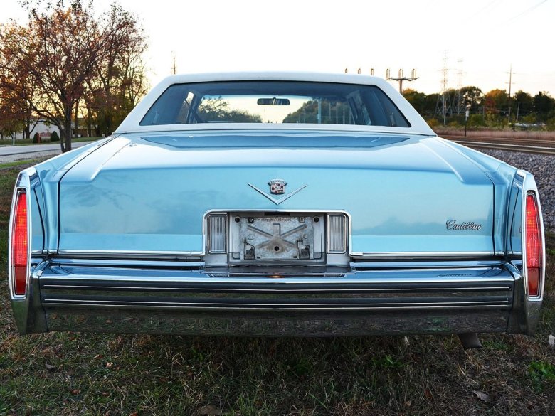Кадиллак Девиль купе 1978