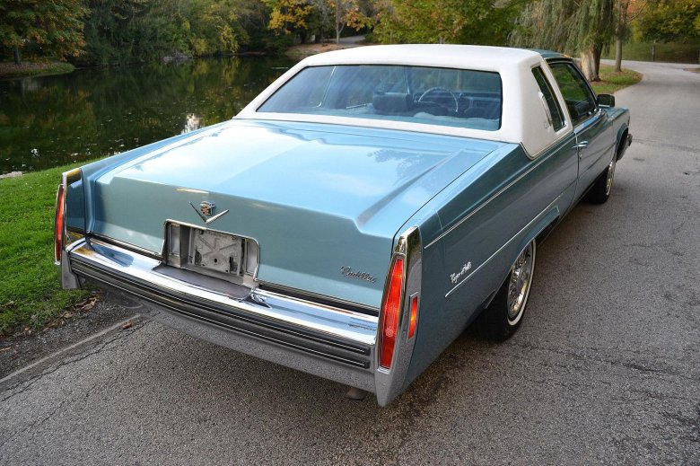 Кадиллак купе Девиль