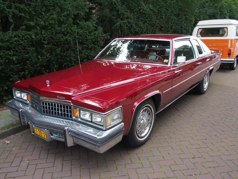 Cadillac Deville купе 1976