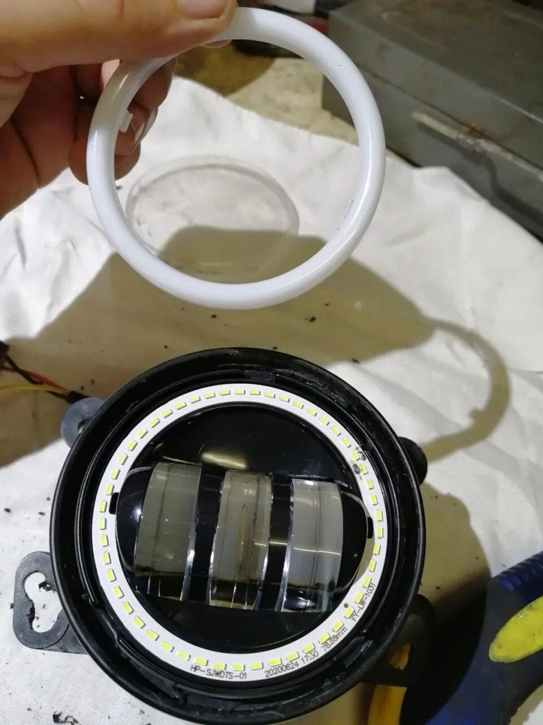 Led ПТФ Mitsubishi Montero v 63