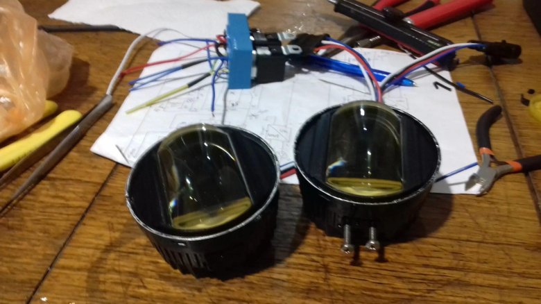 Cветодиодная противотуманная фара