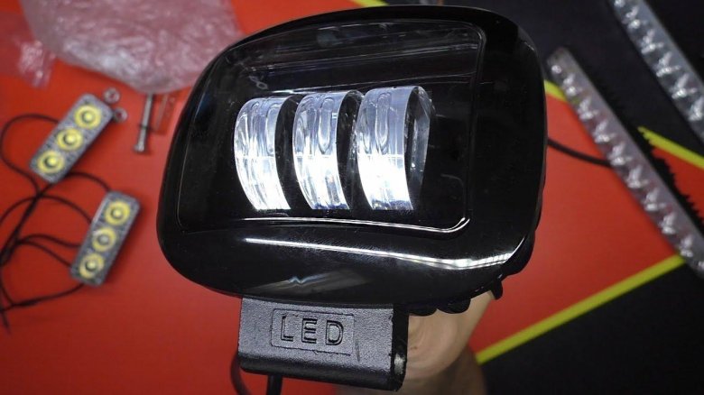 Светодиодные фары с СТГ + ДХО