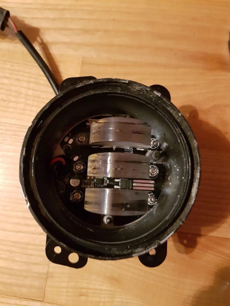 Светодиодные противотуманки плата