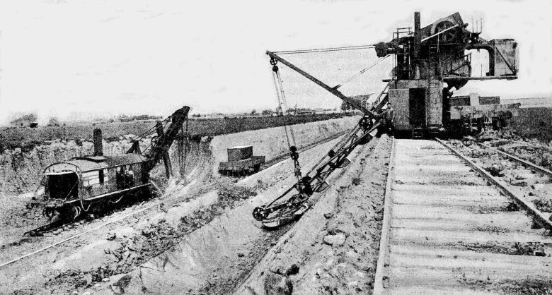 Паровой экскаватор Путиловец