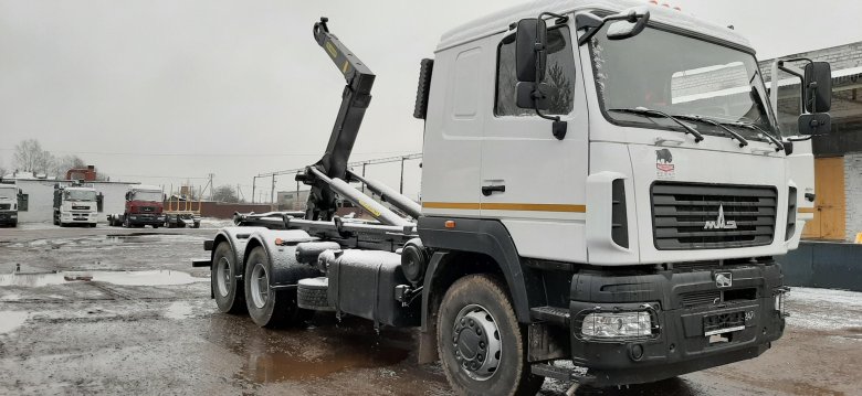 МАЗ 631228 шасси