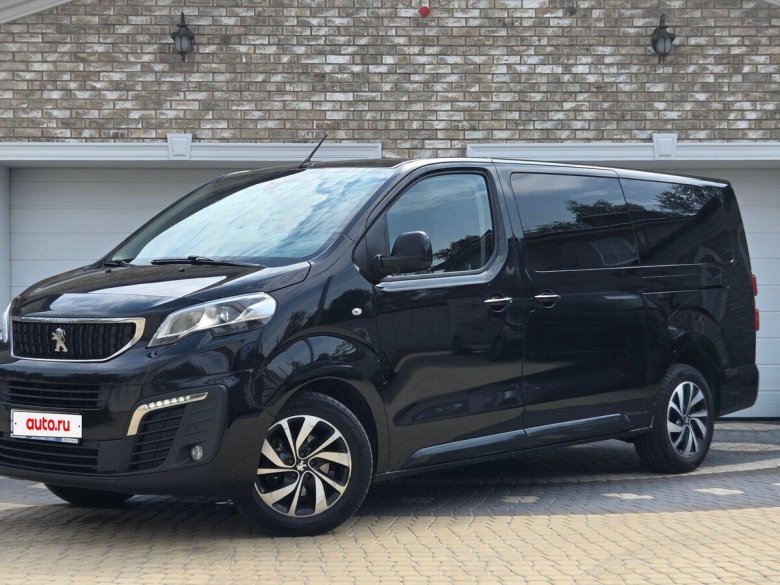 Peugeot traveller i long