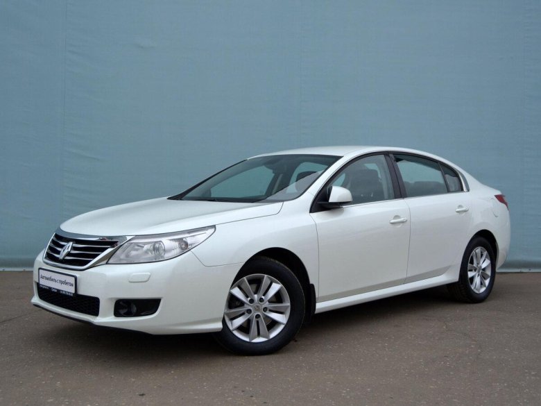 Renault Latitude 2010