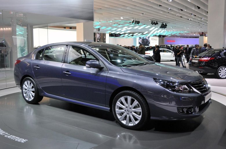Renault latitude 2010
