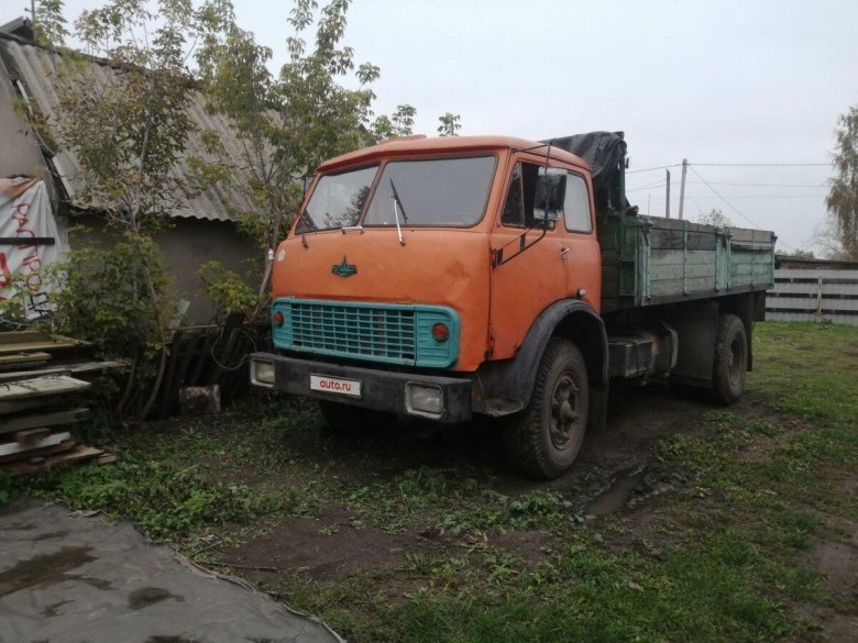 Бортовой грузовик маз 5335