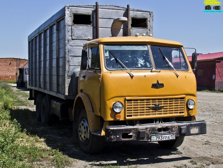 МАЗ 500 тягач