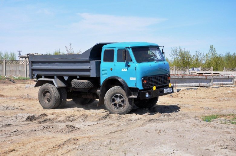 МАЗ 500 самосвал