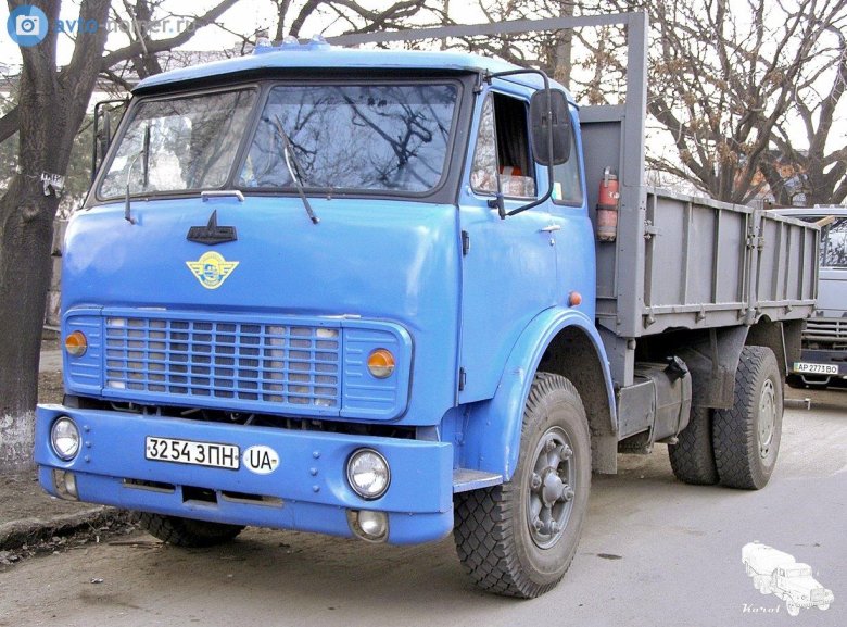 МАЗ 5335