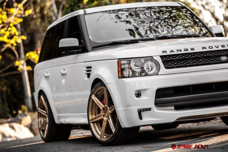 Range Rover Sport 2010 белый