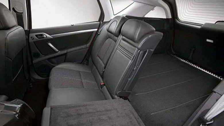 Peugeot 407 универсал салон