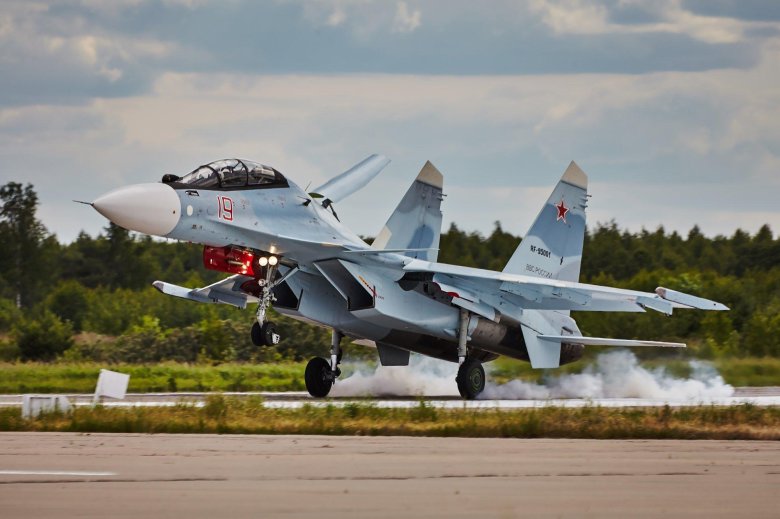 Су-30 двухдвигательный реактивный