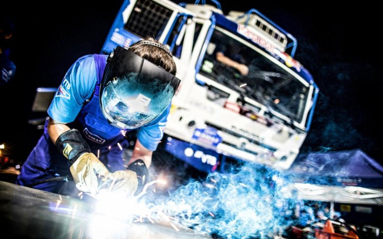 Сварка автомобиля