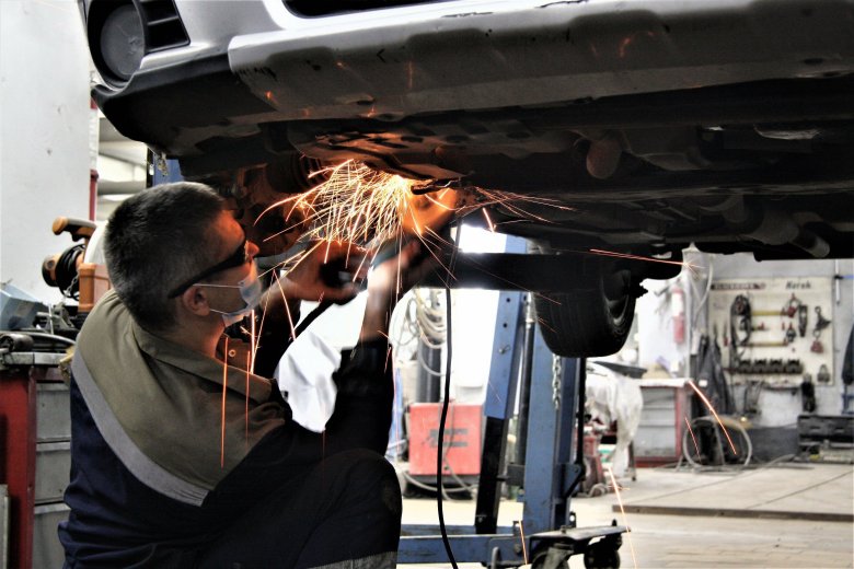 Слесарные работы авто