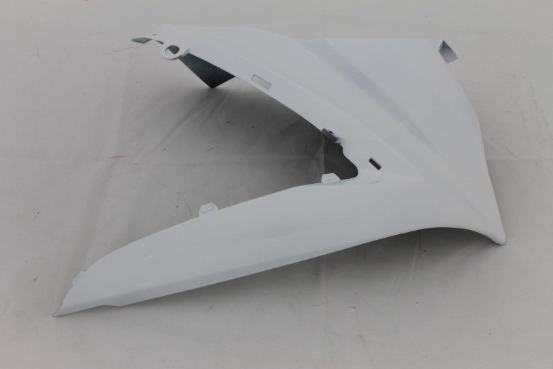 2114-8415123 Обтекатель передний левый