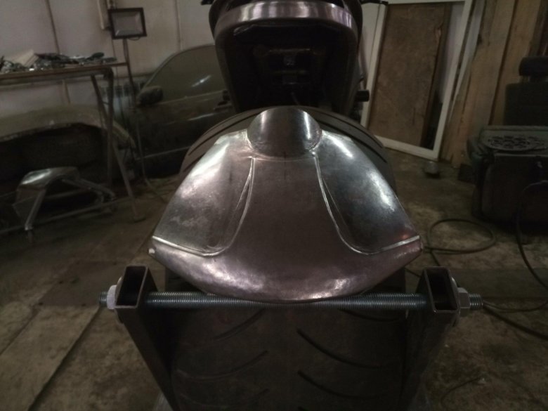 Мотоцикл колесо