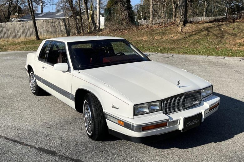 Cadillac seville 1990