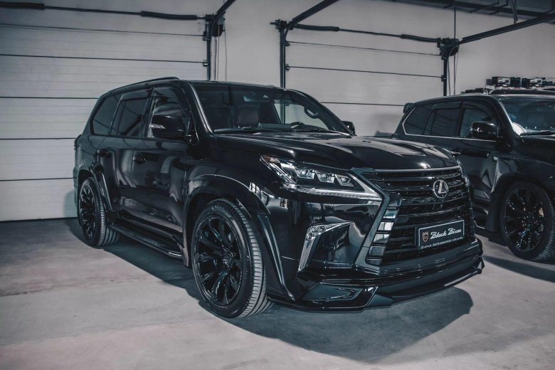 Lexus LX 570 Wald 2017