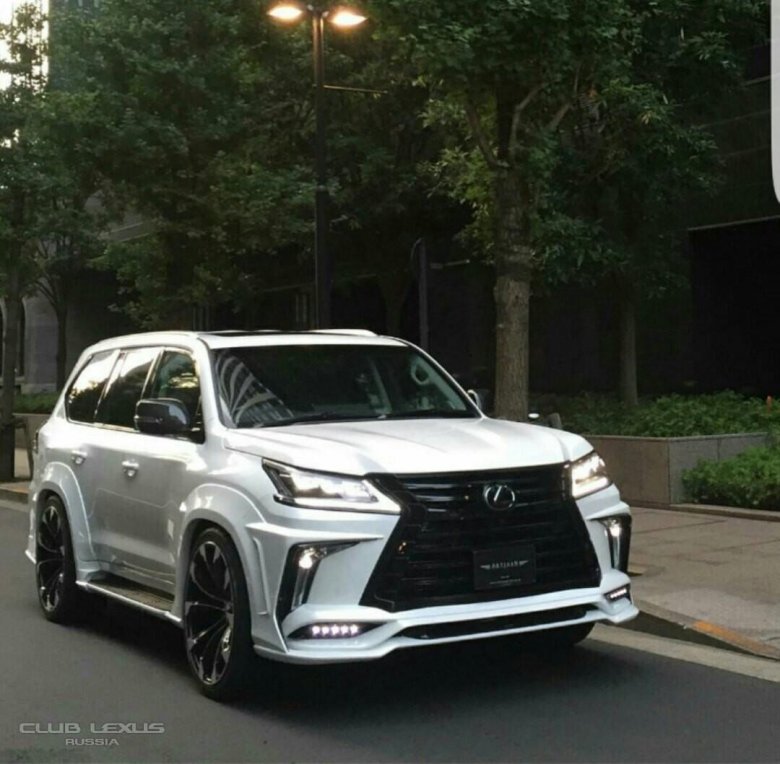 Лексус 570