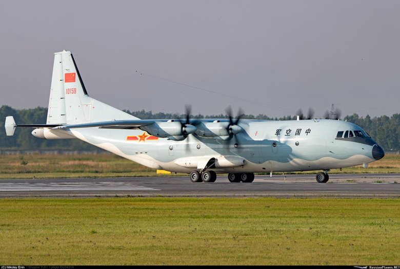 Shaanxi y-9 кабина