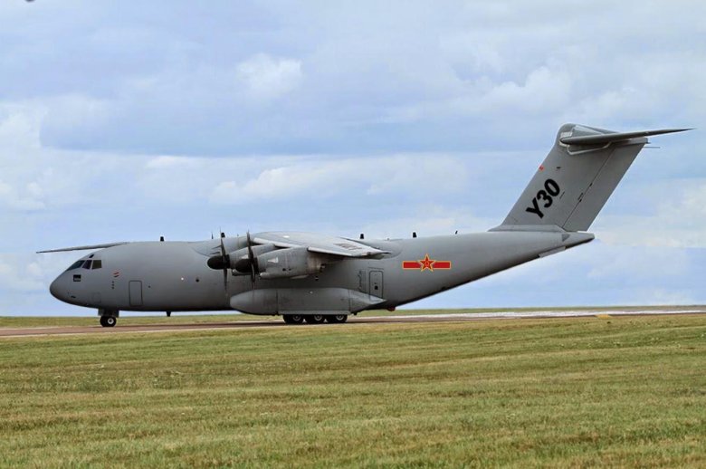 Ил-214 военно-транспортный самолёт