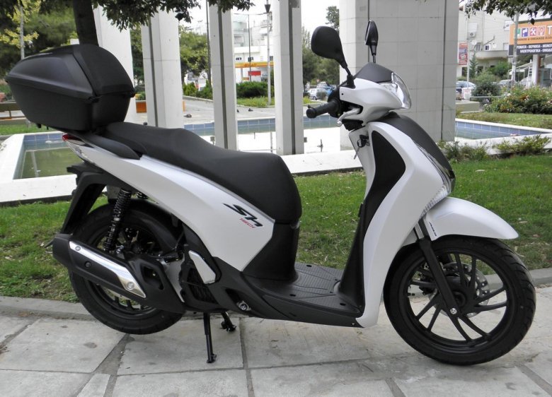 Honda sh150i