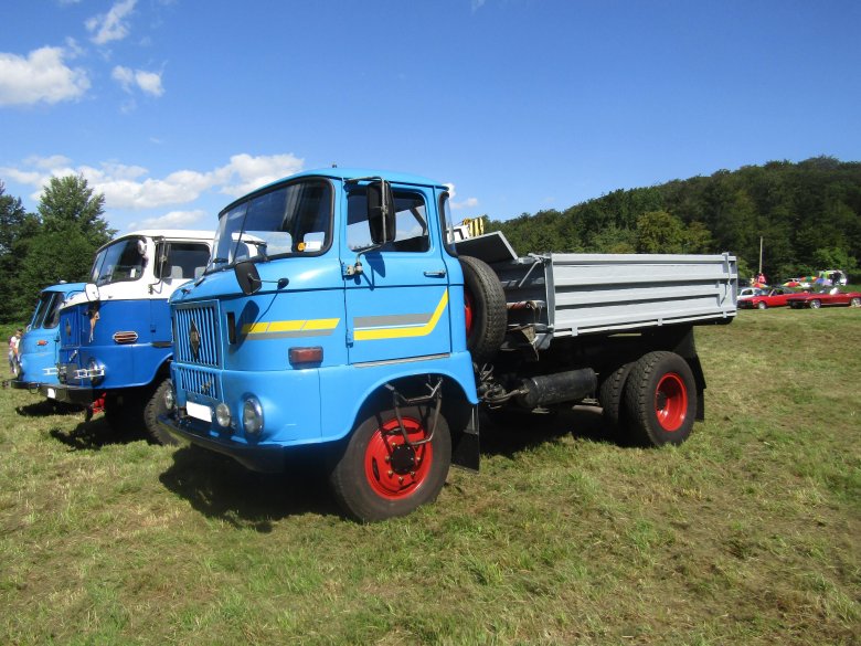 Автомобиль IFA w50