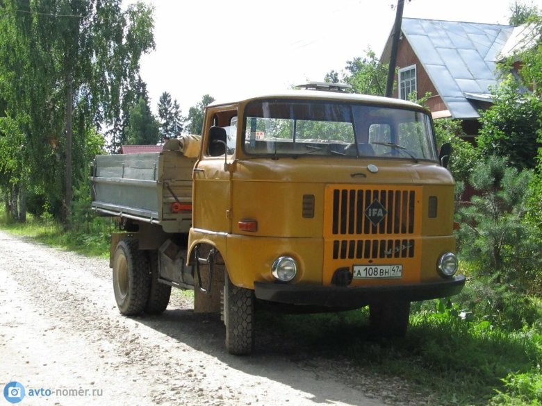 Автомобиль IFA w50