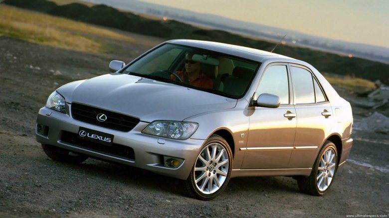 Lexus is 200 2003