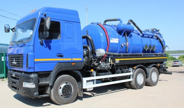 МАЗ ассенизатор 15 кубов