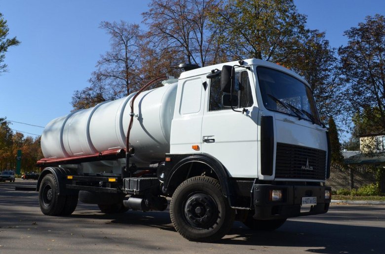 МАЗ ассенизатор 12 кубов
