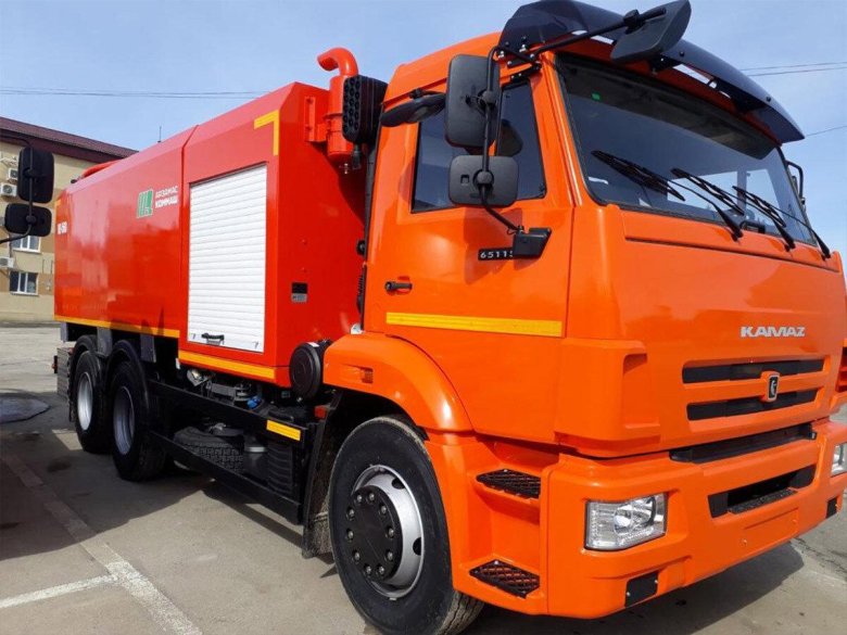 Ко-560 каналопромывочная шасси КАМАЗ 65115
