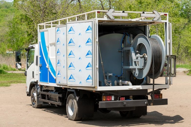 Каналопромывочная машина