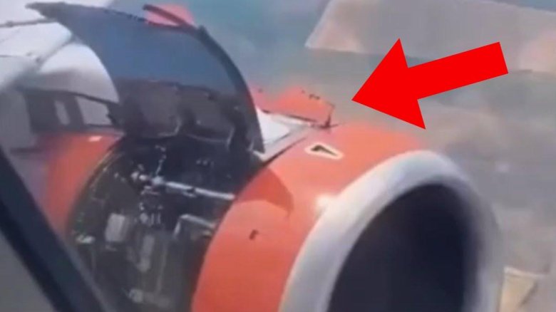 Двигатель самолета