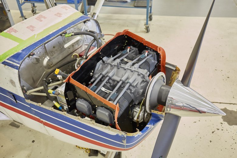 Cessna 172 мотор