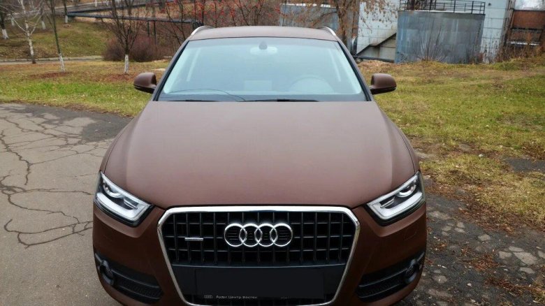 Audi q3 коричневая