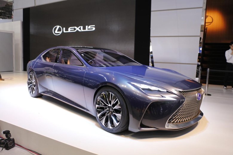 Lexus lf fc