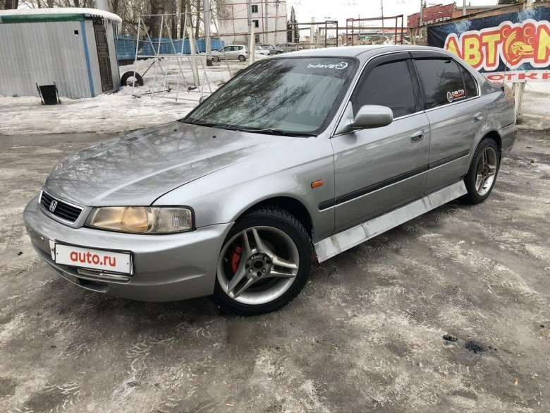 Хонда Домани 2000 года