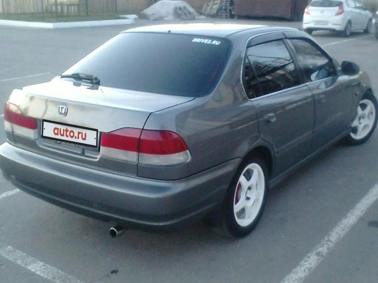 Хонда Домани 1998